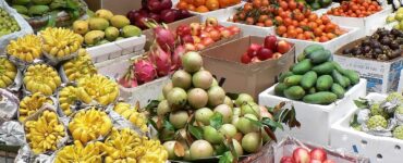 frutta esotica al mercato